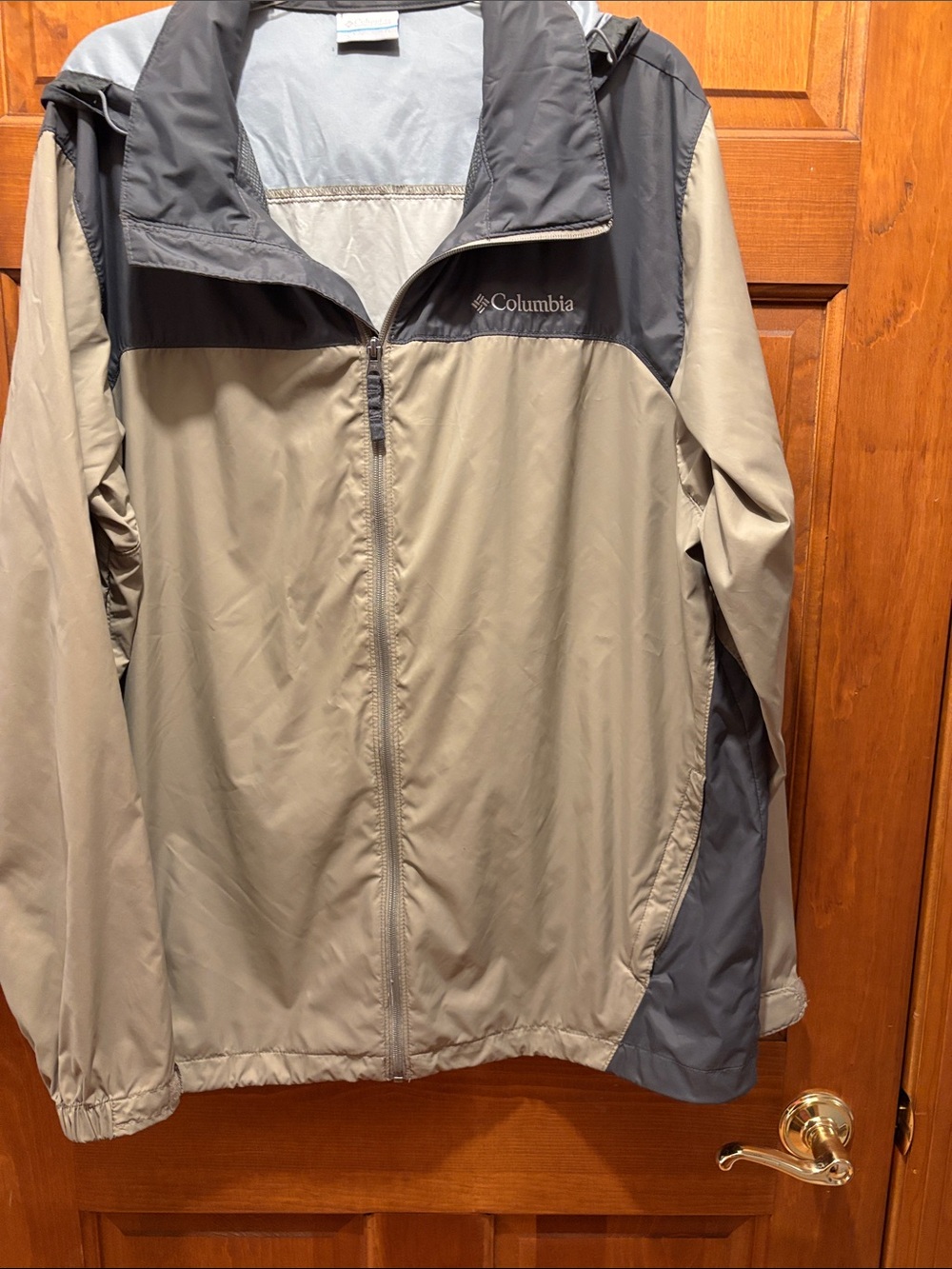 Columbia Two-Tone Zip Windbreaker - Taupe & Charcoal